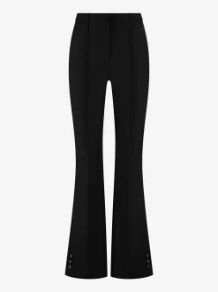 Aansluitende flared pantalon met naden en N-knopen