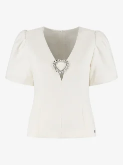 Aansluitende top met pofmouwen en strass detail