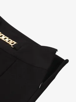 Aansluitende tregging met ketting detail