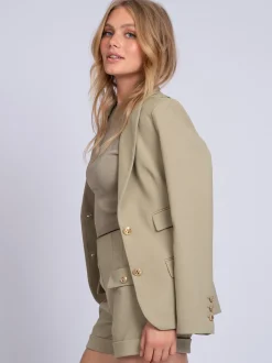 Blazer met N-knopen en dubbele klepzakken