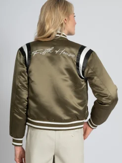 Bomber jack met geborduurd logo en gestreepte details