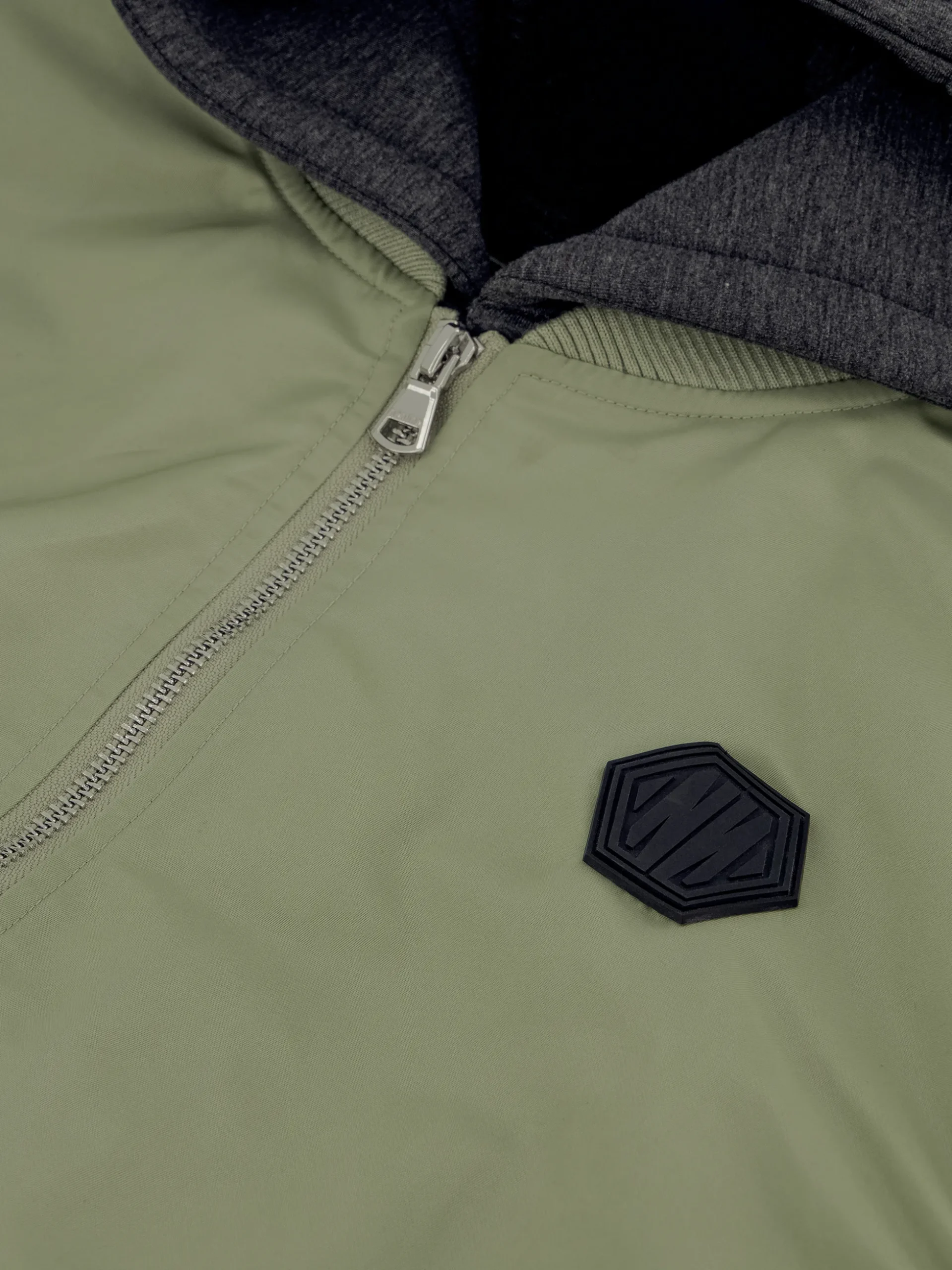 Bomberjack met capuchon en logo patch