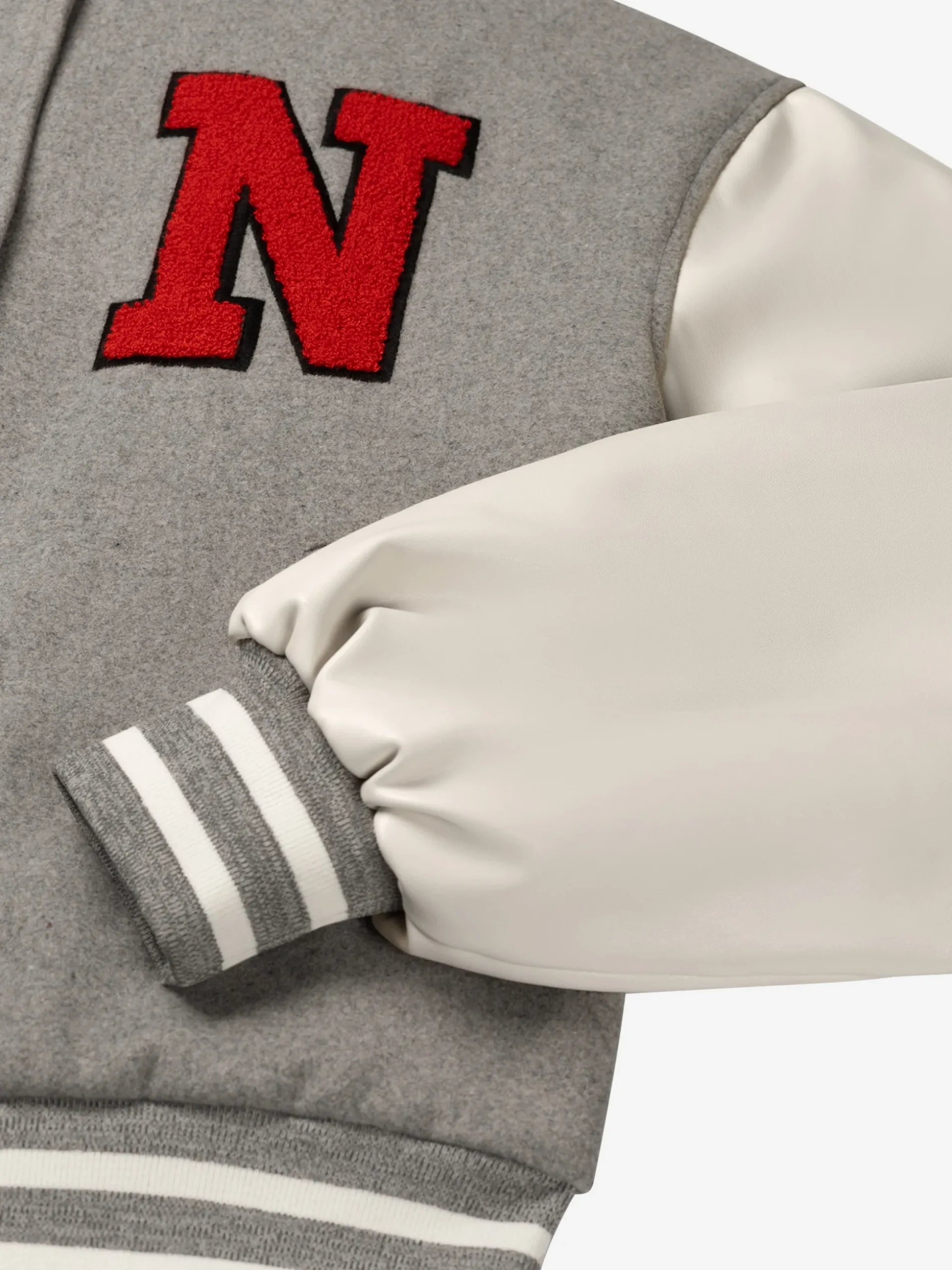 Bomberjack met N-logo en geborduurde university print