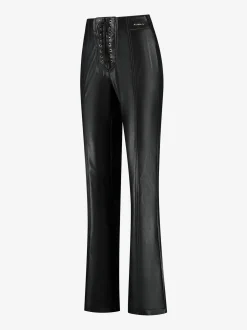 Broek van imitatieleer met veter detail