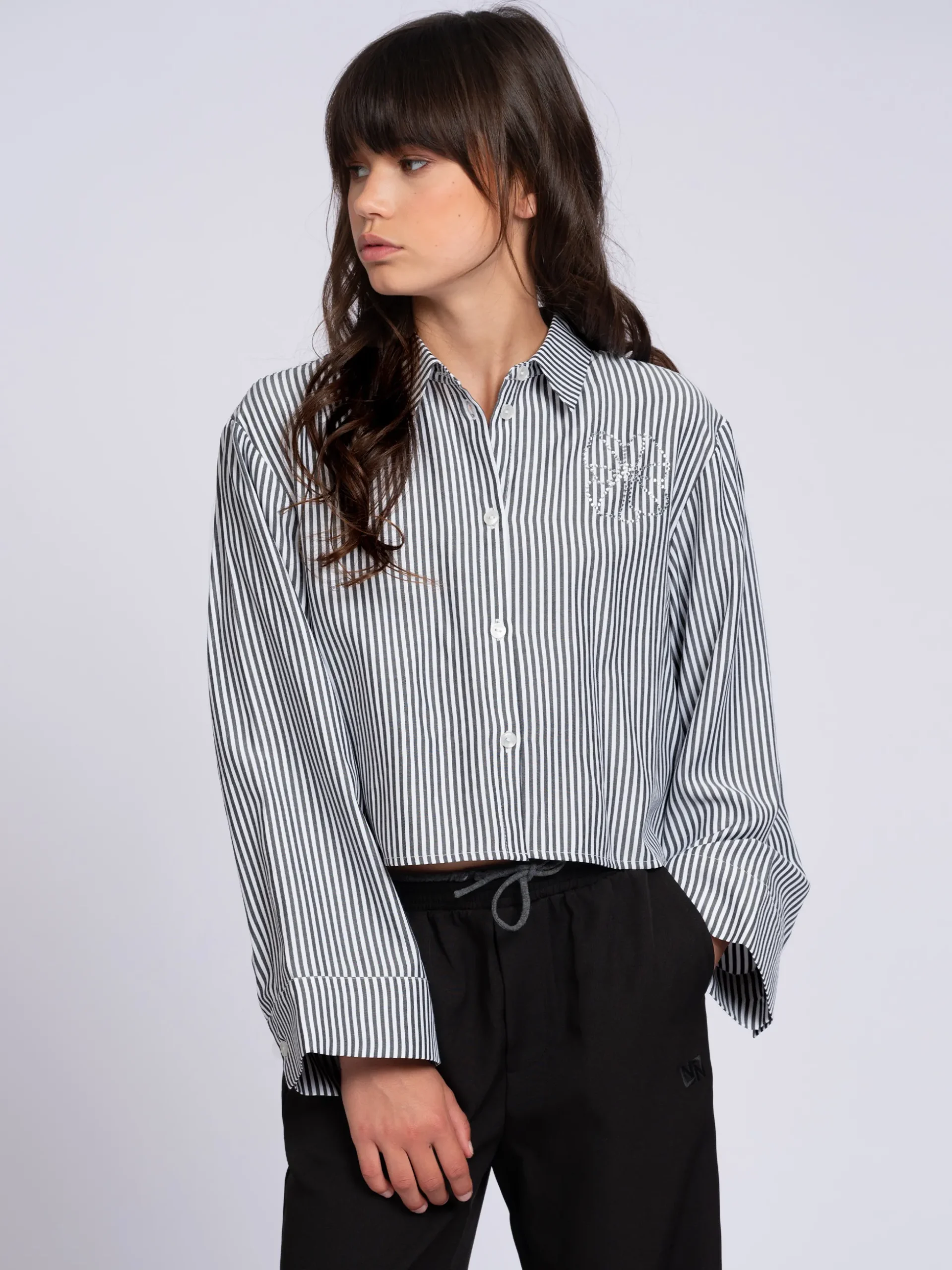 Cropped blouse met wijde mouwen en strass details