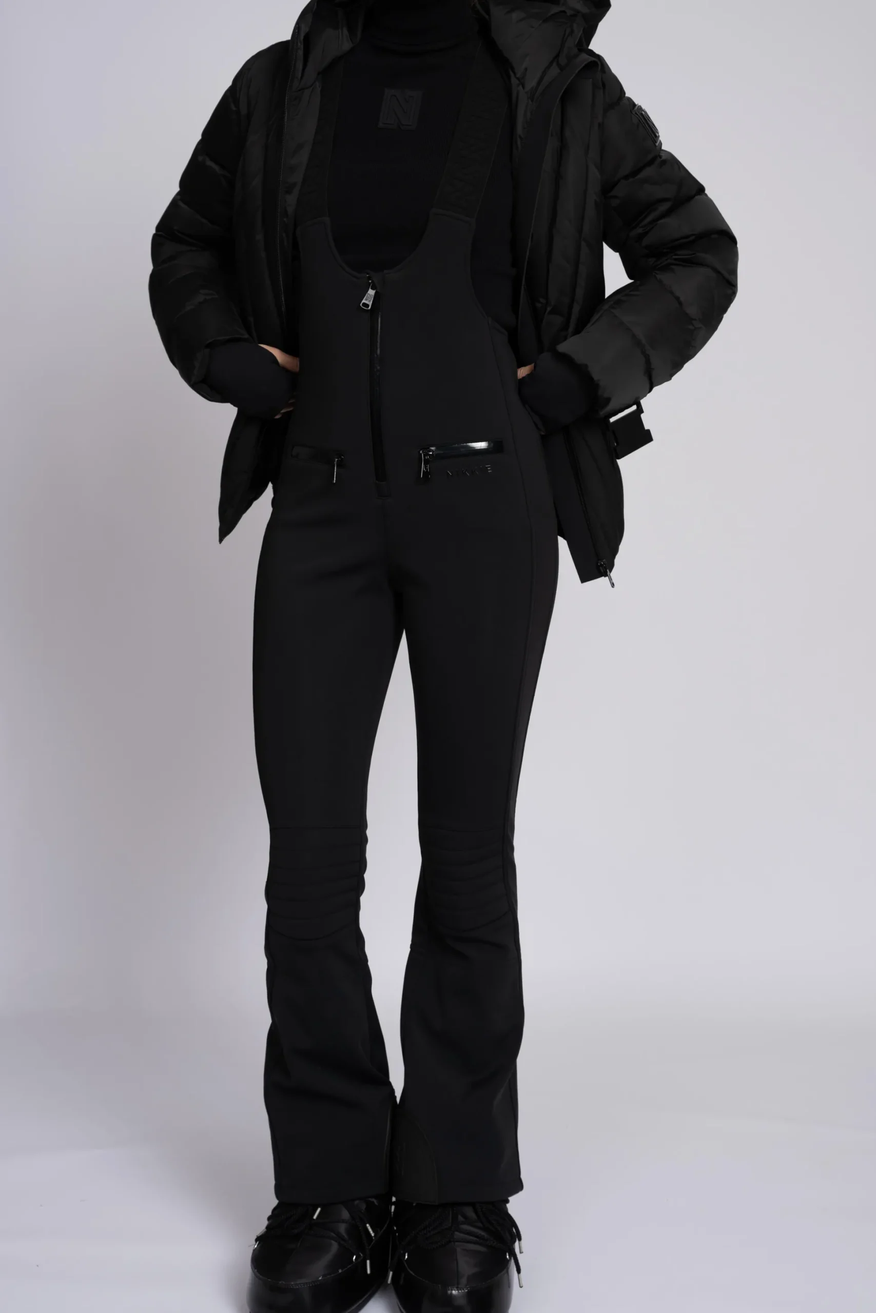 Flared ski broek met elastische schouderbanden