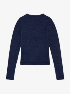 Fluffy trui met detail bij hals