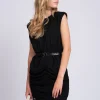 Gedrapeerde jurk met kapmouwtjes en elastische tailleband
