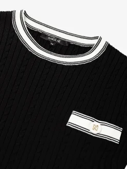 Geribbelde top met gevlochten en gestreepte details