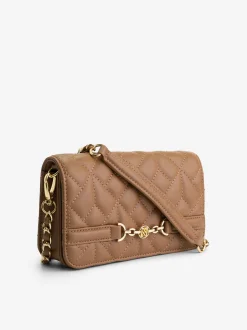 Gewatteerde tas met ketting detail