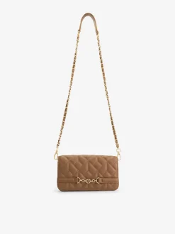 Gewatteerde tas met ketting detail