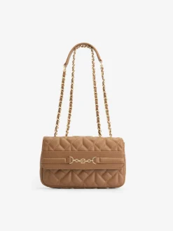 Gewatteerde tas met ketting detail