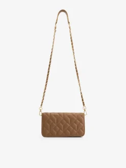 Gewatteerde tas met ketting detail