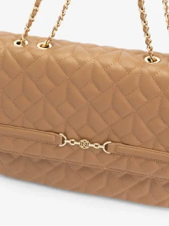 Gewatteerde tas met ketting detail