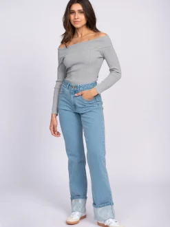 Jeans met rechte pijpen en omslagrand