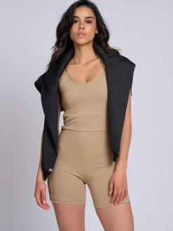 Korte sportieve bodysuit met NIKKIE-logo