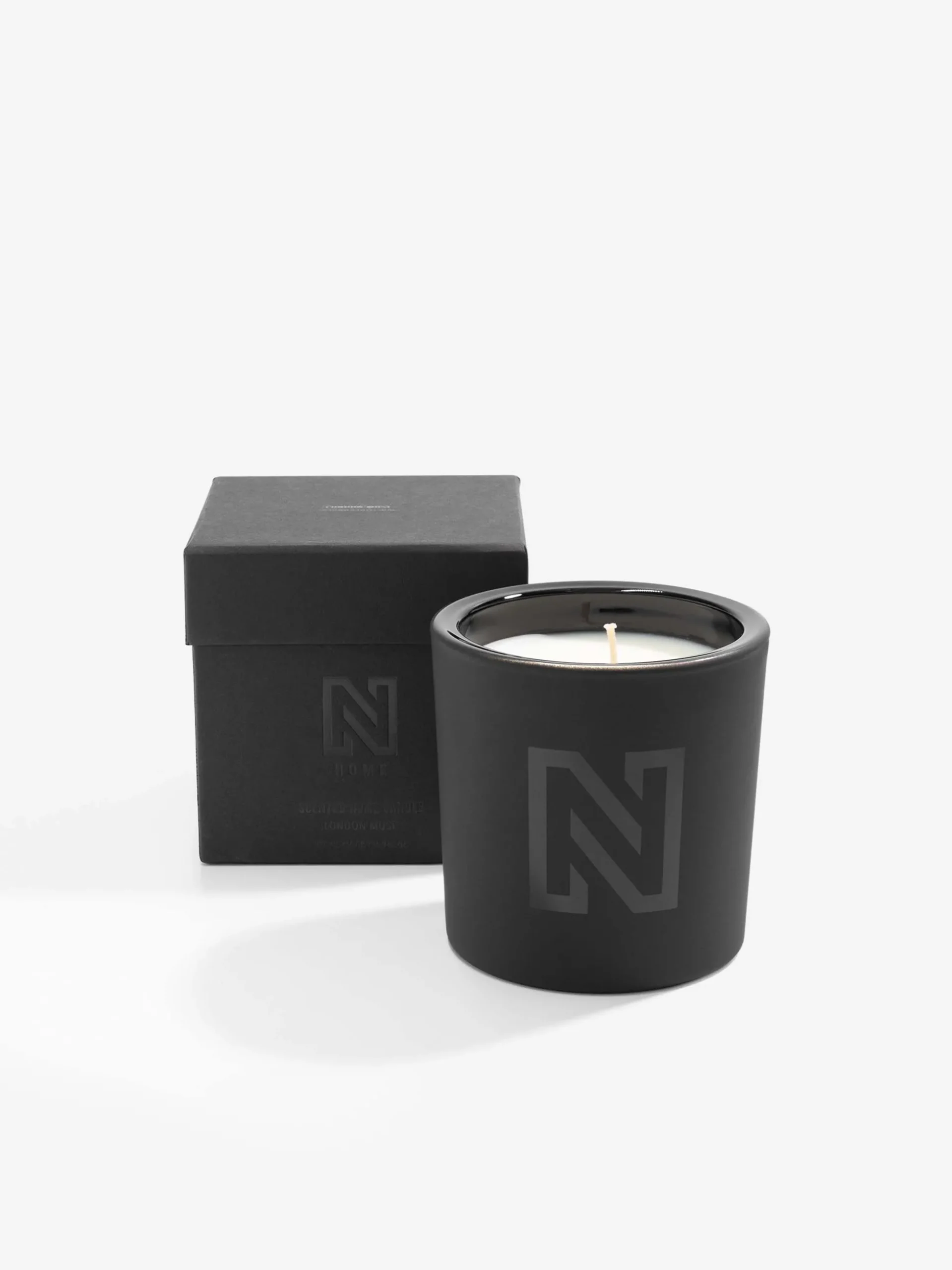 London Muse Scented Home Candle