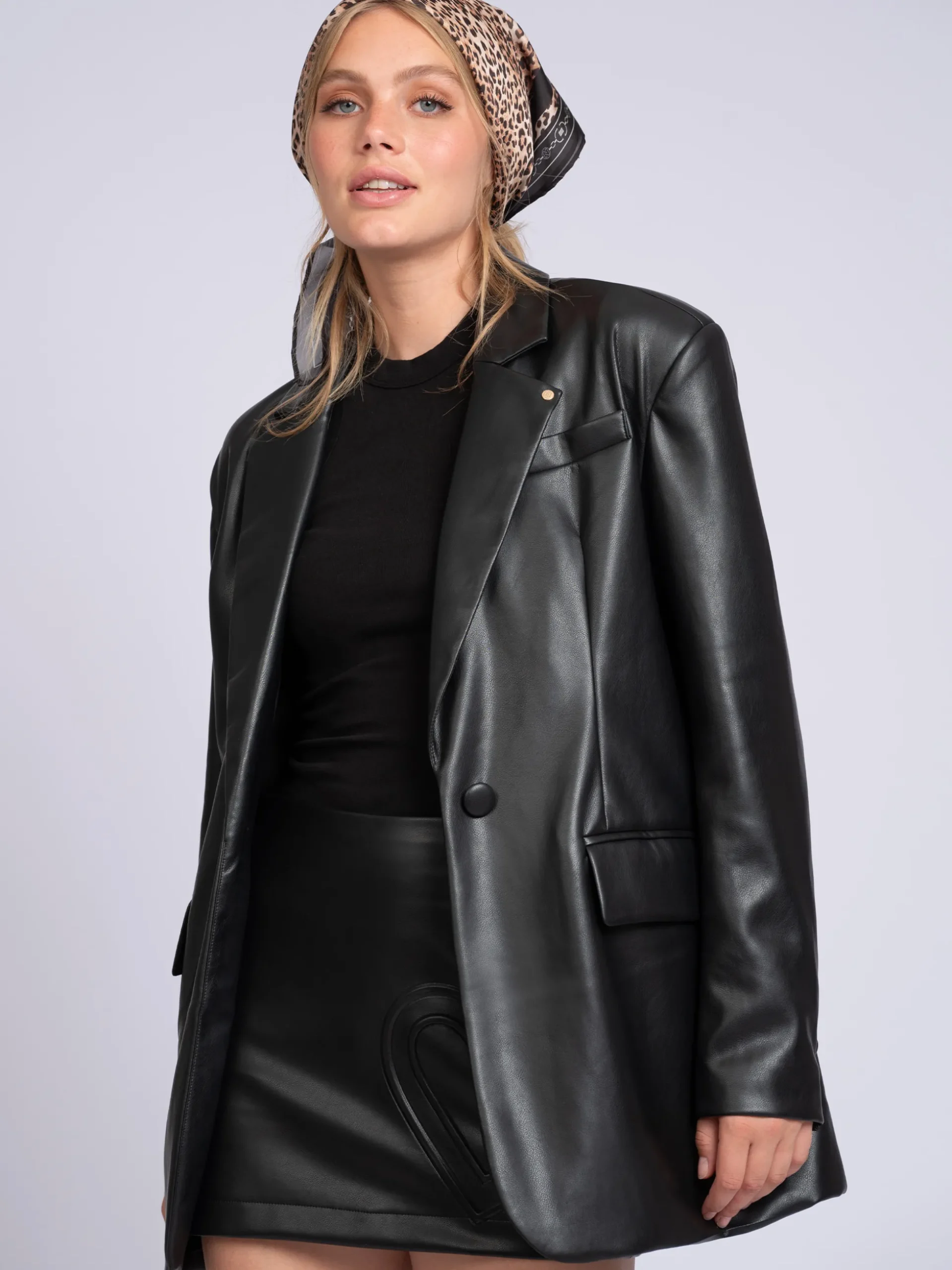 Oversized blazer van imitatieleer