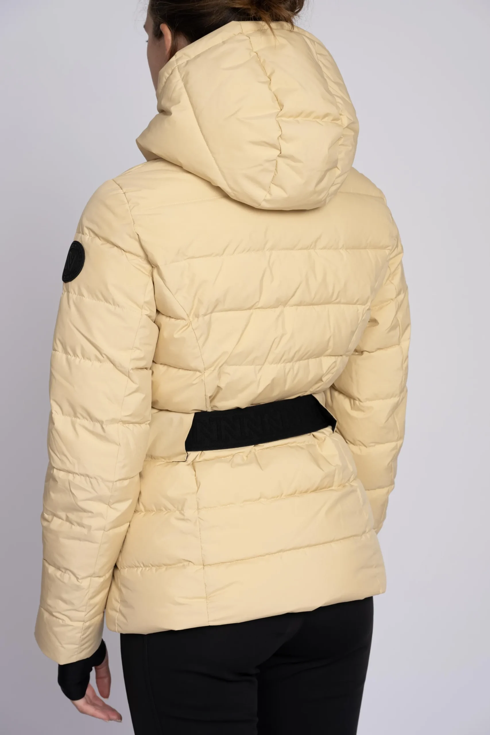 Ski jas met capuchon en elastische riem