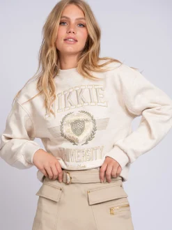 Sweater met NIKKIE university print