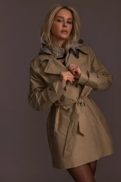 Trenchcoat met capuchon van sweaterstof en ceintuur